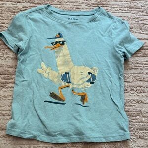 Old Navy Light Teal Kids' Seagull / Goose / Duck Graphic Tee Size 5T